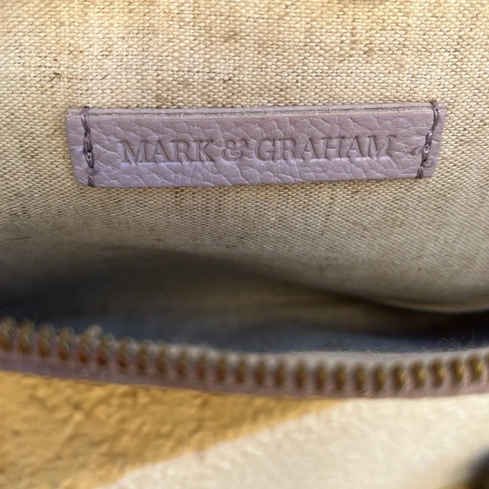 Authentic Mark & Graham Leather Zip Pouch - Picture 9 of 16